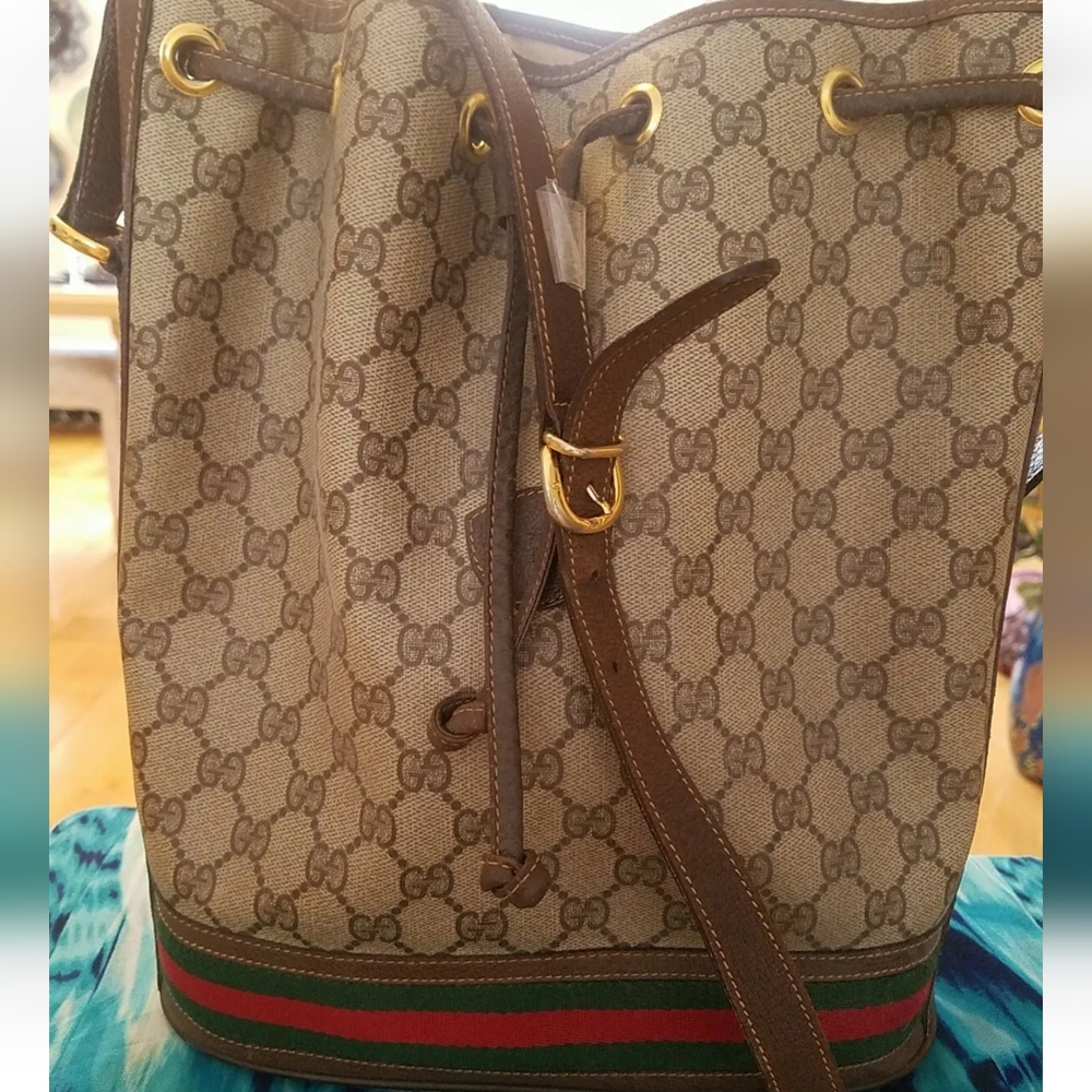 Vintage RARE Gucci GG Monogram Ophidia Supreme  Bucket Bag GORGEOUS!